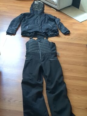 Bogner Fire + Ice Luxury Ski Suit Set Splatter Jacket 12 Chevron Bibs 10